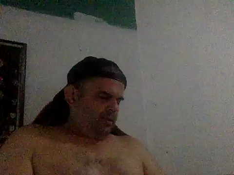 Snapshot of Katracho6969 chatting on 4, 5, 2026 Katracho6969 online show from 4, 5, 2026