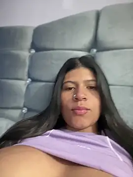 Elahia  marquez online show from 22, 9, 2025