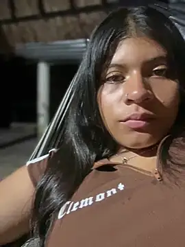 Elahia  marquez online show from 5, 2, 2026