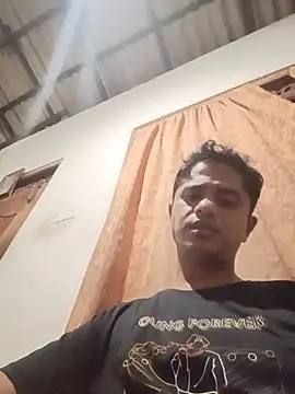 Snapshot of lahiruwi chatting on 25, 7, 2026 lahiruwi online show from 25, 7, 2026