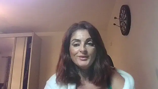 IrishmilfAnna online show from 9, 9, 2025