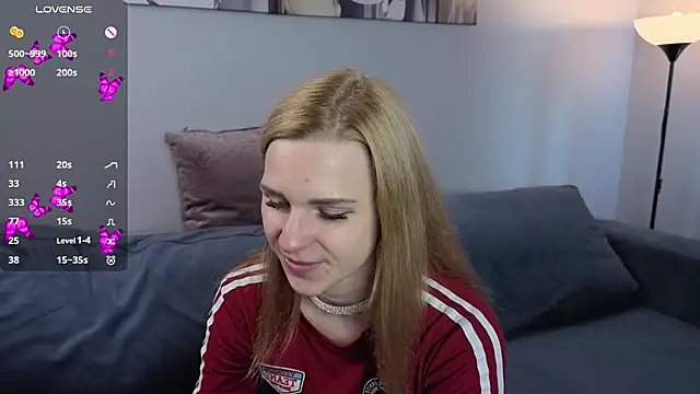 HelenMartines online show from 2, 10, 2025