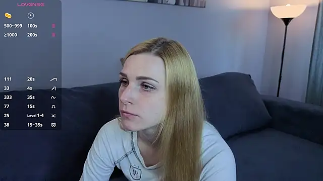 HelenMartines online show from 10, 9, 2025