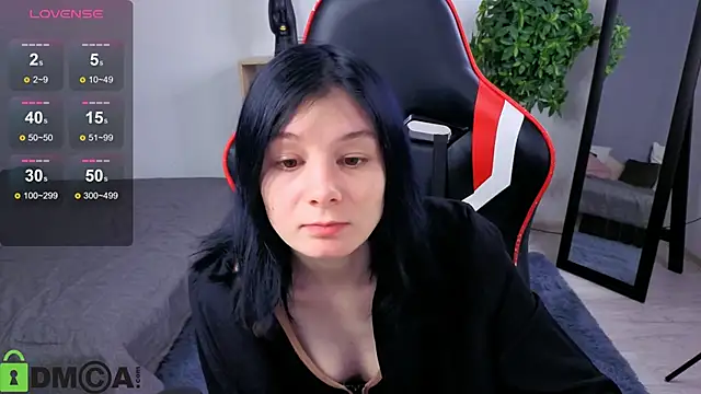 EllinEverly online show from 12, 11, 2025