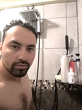 Snapshot of Jharicio-89 chatting on 27, 11, 2025 Jharicio-89 online show from 27, 11, 2025