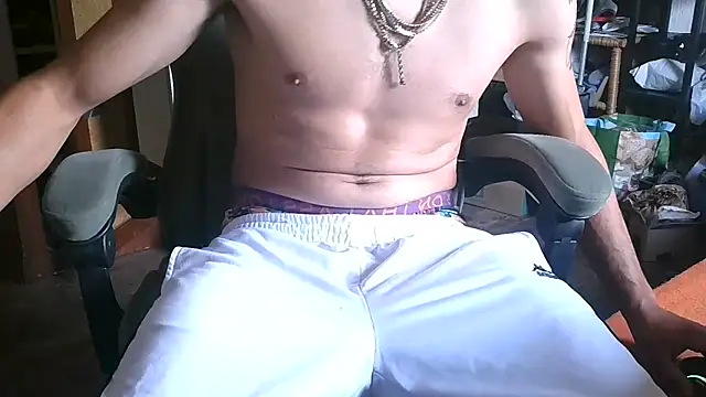 Snapshot of Resa25 chatting on 17, 5, 2026 Resa25 online show from 17, 5, 2026