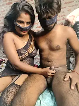 sexy-couple77 online show from 2, 11, 2025