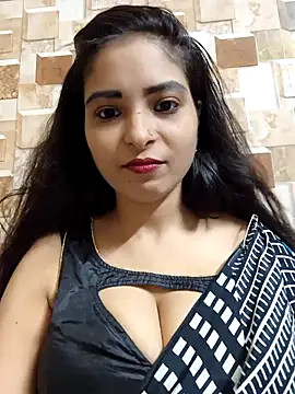QUEEN-ADITI online show from 5, 10, 2025