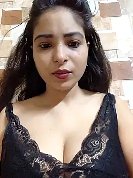 QUEEN-ADITI online show from 1, 10, 2025
