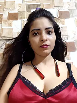 QUEEN-ADITI online show from 3, 10, 2025