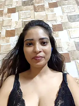 QUEEN-ADITI online show from 2, 10, 2025
