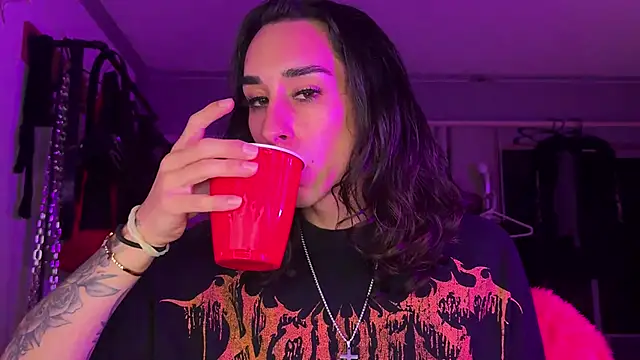 xoFrankie online show from 28, 10, 2025