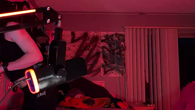 xoFrankie online show from 18, 4, 2026