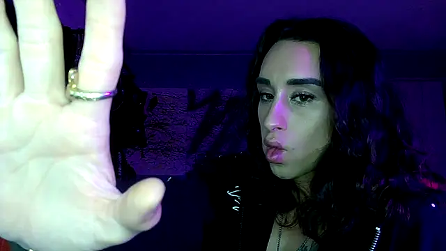 xoFrankie online show from 17, 10, 2025