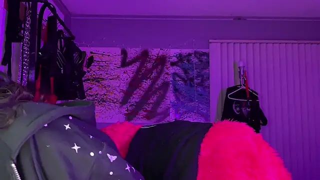 xoFrankie online show from 21, 10, 2025