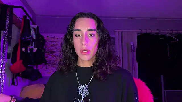 xoFrankie online show from 15, 11, 2025