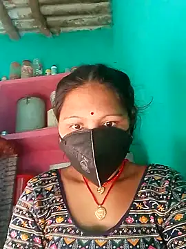 Snapshot of Priyanka_thakurr chatting on 10, 11, 2025 Priyanka thakurr online show from 10, 11, 2025