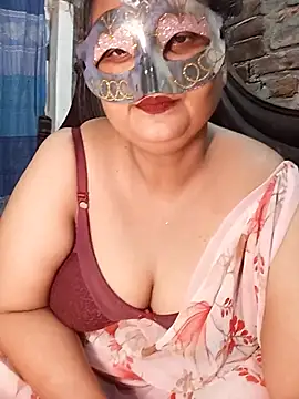 Tanisha-Chy online show from 8, 7, 2026
