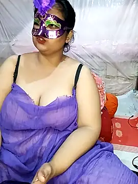 Snapshot of Tanisha-Chy chatting on 11, 10, 2025 Tanisha-Chy online show from 11, 10, 2025