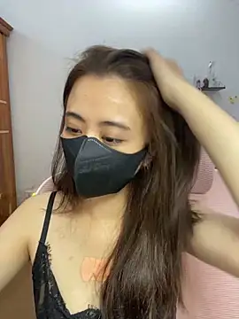 Mochi21 online show from 3, 12, 2025