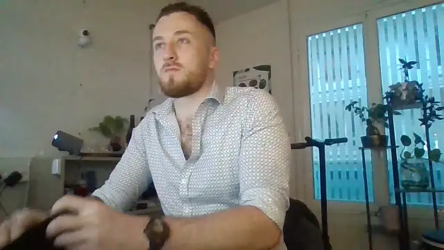 Keviios online show from 25, 10, 2025