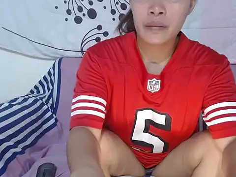 Snapshot of Hotbhebs chatting on 29, 10, 2025 Hotbhebs online show from 29, 10, 2025