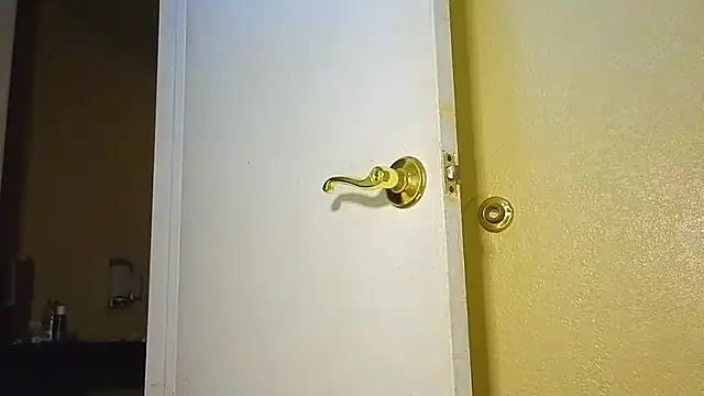 Snapshot of CinnaCakesss chatting on 29, 11, 2025 CinnaCakesss online show from 29, 11, 2025