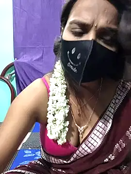 cutie pei002 online show from 16, 9, 2025