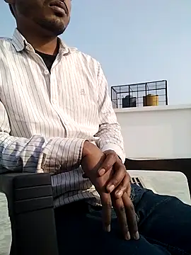 YourTarzan online show from 4, 12, 2025