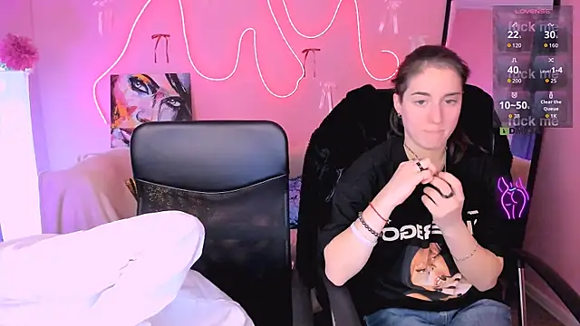 khloebeauty online show from 14, 4, 2026