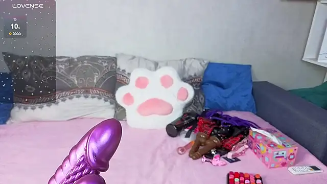 KittySweetness online show from 29, 9, 2025