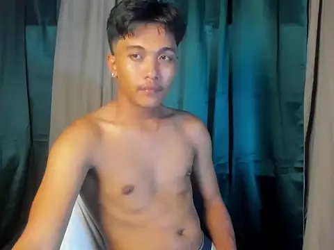 chris hot asian loverboy online show from 1, 6, 2026
