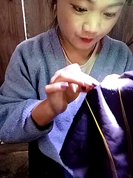 lusy-000 online show from 1, 11, 2025