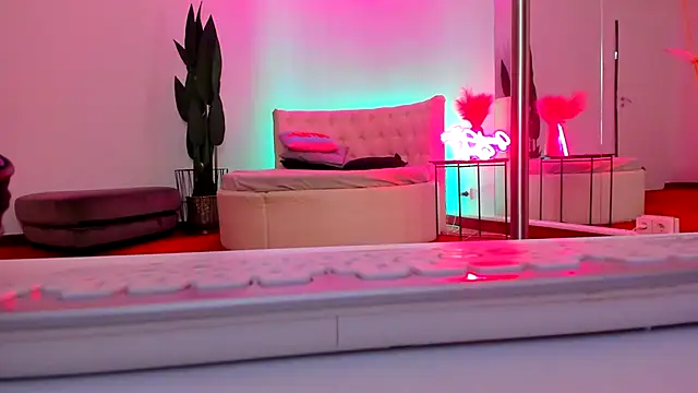 JessicaSky  online show from 13, 11, 2025