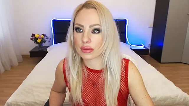 Tina Shines online show from 9, 11, 2025