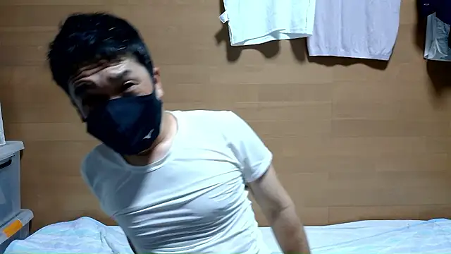 erosuke9 online show from 18, 6, 2026