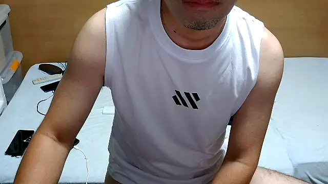 erosuke9 online show from 9, 9, 2025