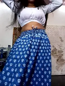 Snapshot of Rekha_89 chatting on 23, 10, 2025 Rekha 89 online show from 23, 10, 2025