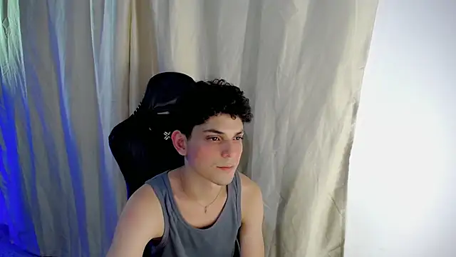 dilan hott  online show from 26, 11, 2025