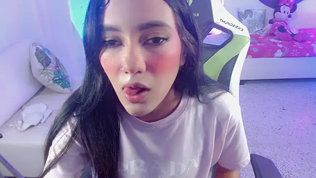 mishel hott online show from 20, 9, 2025