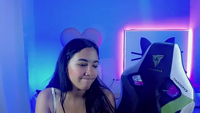 mishel hott online show from 21, 9, 2025