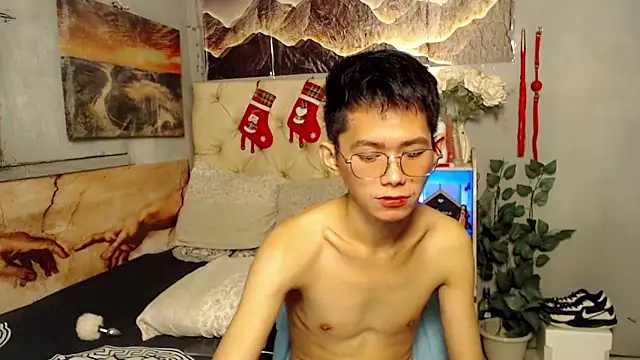 Skinny CumLoader69 online show from 13, 9, 2025