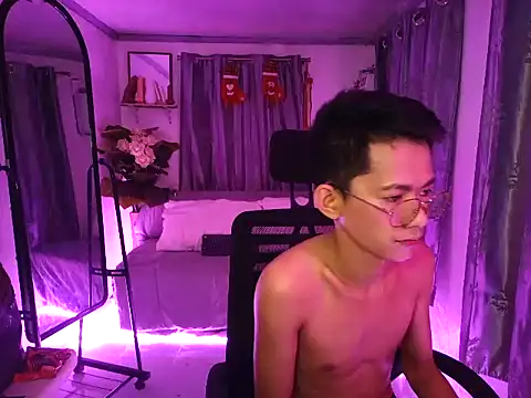 Skinny CumLoader69 online show from 14, 11, 2025