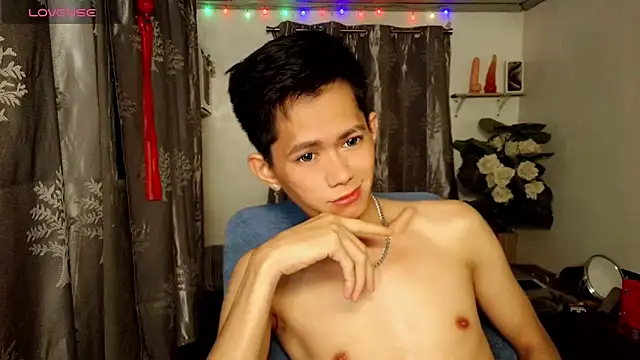 Skinny CumLoader69 online show from 3, 6, 2026