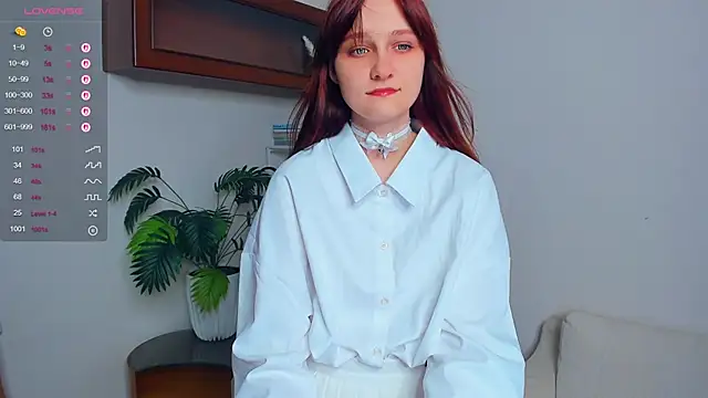 Snapshot of KatyKufel chatting on 16, 9, 2025 KatyKufel online show from 16, 9, 2025