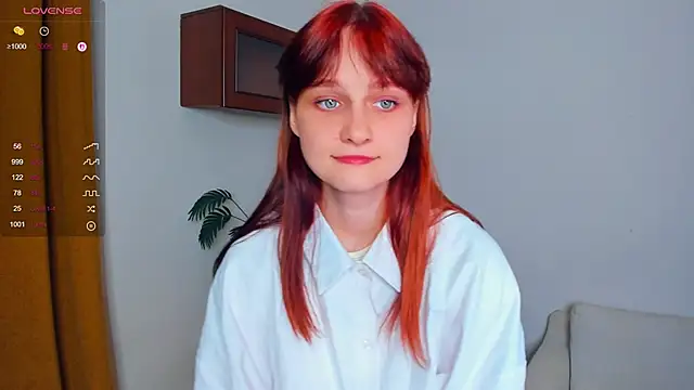 Snapshot of KatyKufel chatting on 23, 9, 2025 KatyKufel online show from 23, 9, 2025
