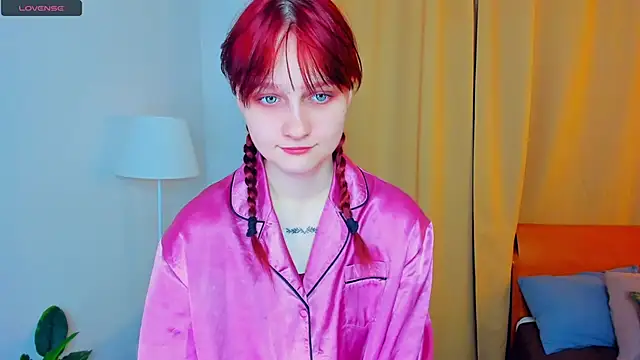 KatyKufel online show from 1, 11, 2025