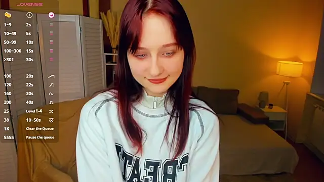 KatyKufel online show from 13, 3, 2026