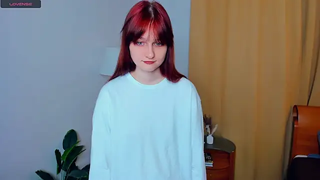 KatyKufel online show from 4, 11, 2025