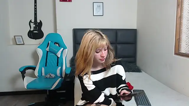 Amnesia  online show from 15, 10, 2025